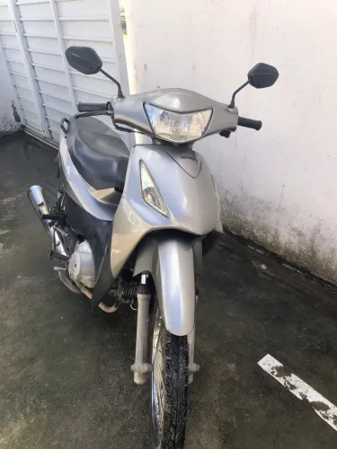 Moto Biz