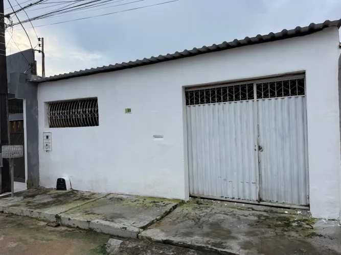 VENDO CASA CIDADE NOVA