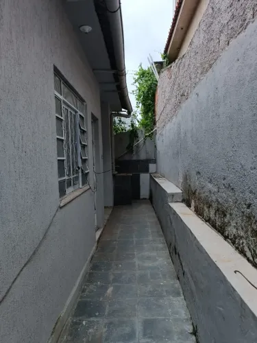 Casa com 0 de entrada - 1 quarto - Antonina - São Gonçalo -RJ