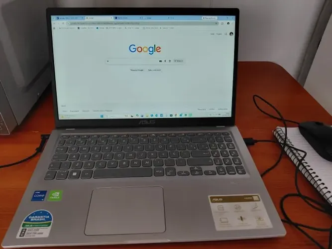 Notboock ASUS Vivobook em ótimo estado e pouco tempo de uso
