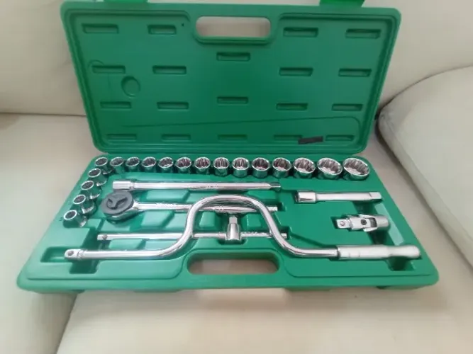 Jogo de soquetes estriados 1/2" Belzer 24 peças 10-32 mm aço cromo vanádio