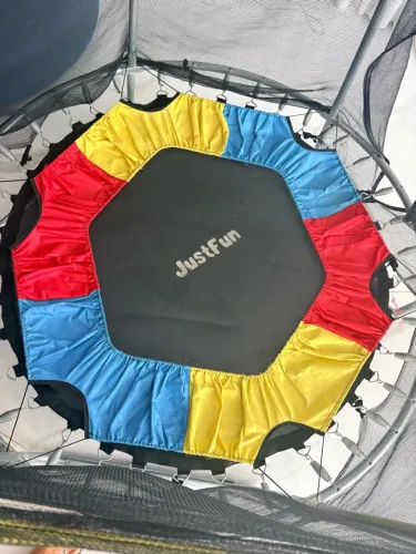 Cama elástica - pula pula JustFun 1,40m (com defeito)