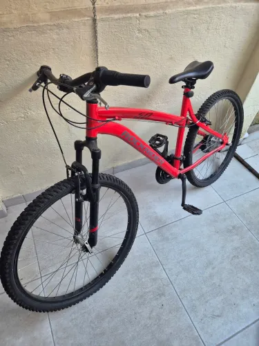 Bicicleta Decathlon Quadro Aluminio Aro 26 St50 Masculina Pequena Feminina Jovem 