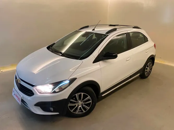 Chevrolet Onix Activ 1.4 8V Flex Mec. 4P 2018