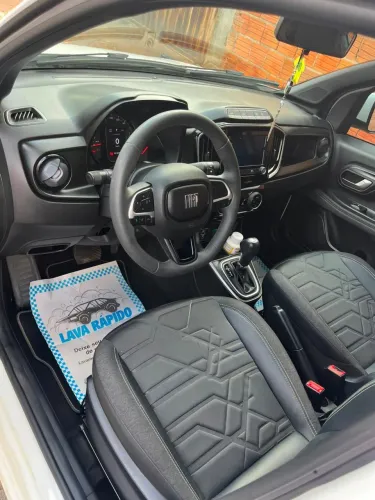 Fiat Strada Volcano 1.3 Flex 8V CD Aut. 2024