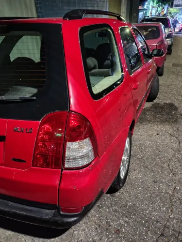 Fiat Palio Weekend HLX 1.8 MPI Flex 4P 2005