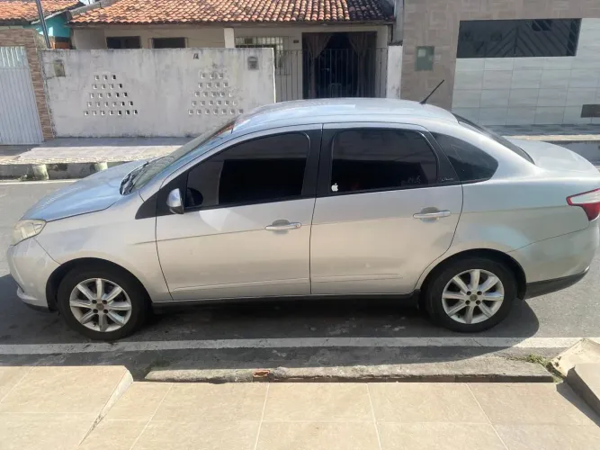 Fiat Grand Siena Attrac. 1.4 EVO F.flex 8V 2013