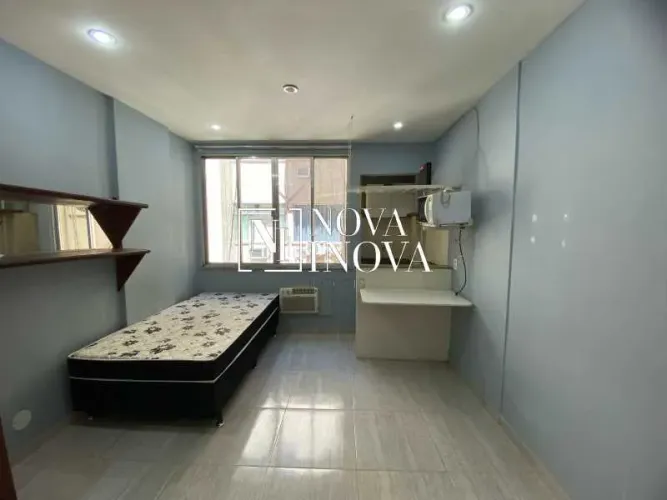 Kitnet/Conjugado : / Residencial / Copacabana