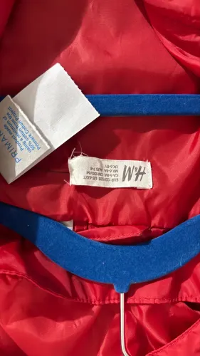 Casaco H&M homem aranha novo 