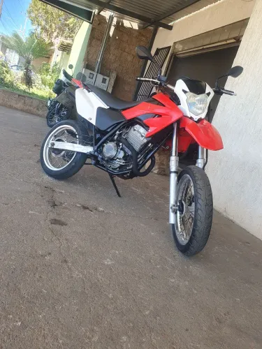 Xr tornado motard