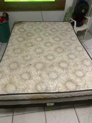 Cama usada a venda, preço negociável