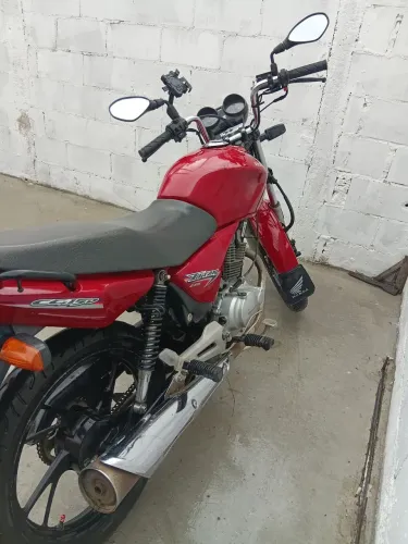 Vendo Titan 150