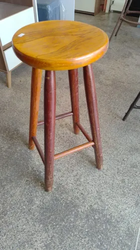 banqueta alta para bancada ou balcão