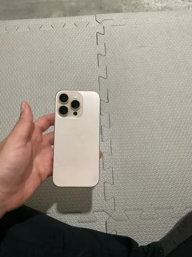 iPhone 16 pro 256 GB