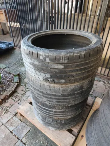 VENDO PNEU MOMO 205/40/R17 