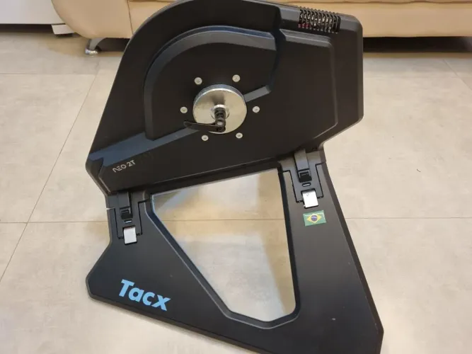 Rolo treino Garmin TACX NEO 2t
