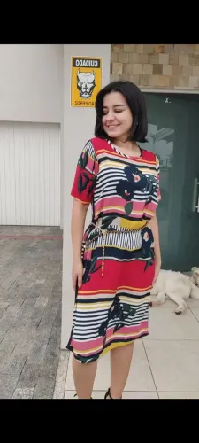 vestido reto vermelho 