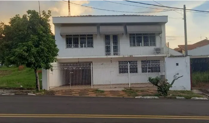 Casa para alugar, 262 m² por R$ 3.418,00/mês - Parque Franceschini - Sumaré/SP