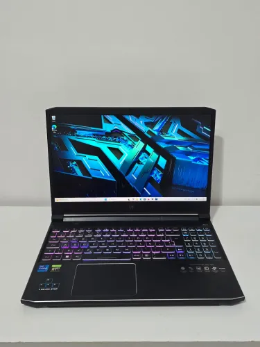 NOTEBOOK ACER PREDATOR RTX 3070 I7 16GB TELA 165HZ 2K IMPECAVEL