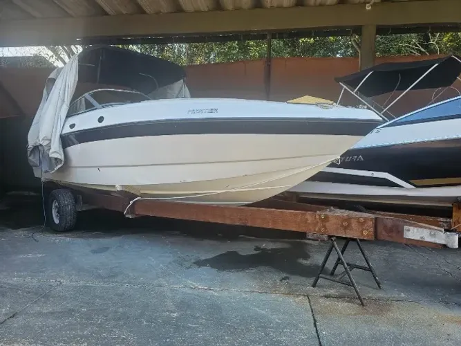 Barco Cobra Cayman - 23,5 pés