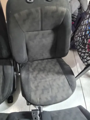 Bancos do Sentra 2015 
