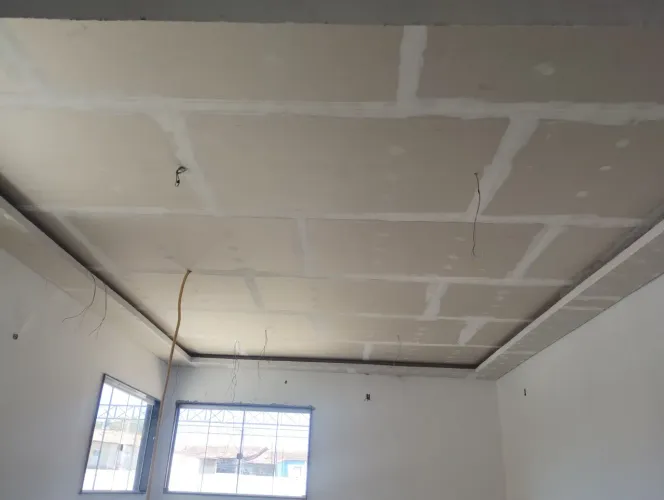 Rebaixamento de Pvc e Drywall 