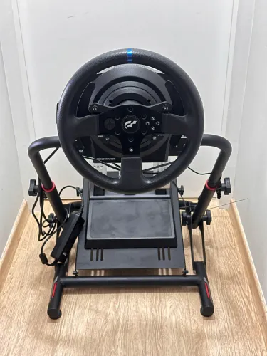 Thrustmaster T300 RS GT + Suporte SGT extreme
