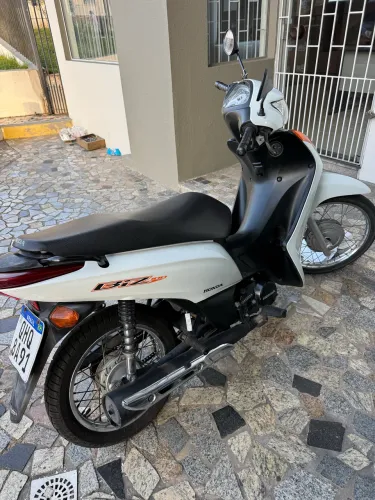 Biz - 100 - 2015
