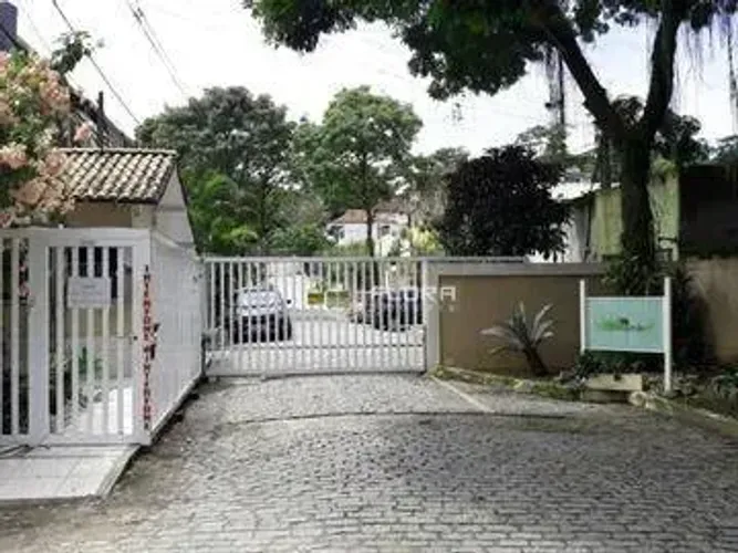 Terreno à venda, 600 m² por R$ 170.000,00 - Baldeador - Niterói/RJ