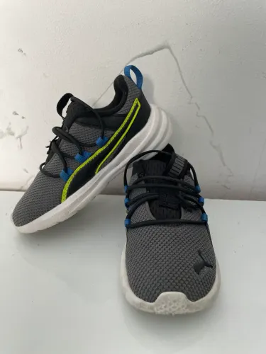Tênis puma infantil