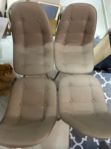 Cadeira Eames Botonê Camurça/Bege