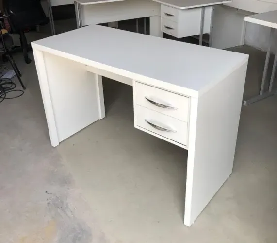 Escrivaninha mdf
