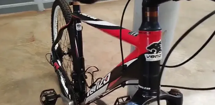 Bicicleta Venzo Aro 29 - Freio Hidráulico e Câmbio Shimano SLX