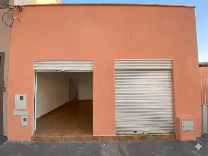 IPonto Comercial de 80m² na Vila Alvorada: Fluxo e Visibilidade Premium