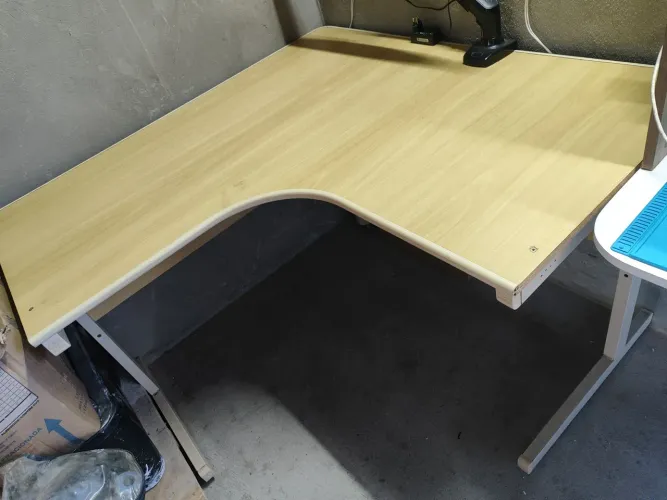 Mesa em L