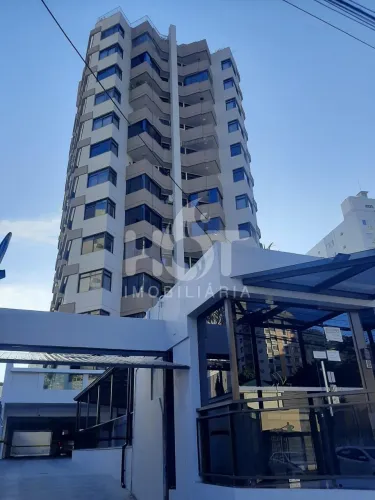 Apartamento para vender no Centro 4 suítes, Florianópolis SC