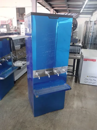 Bebedouro Industrial Venâncio BI200L 4 Torneiras
