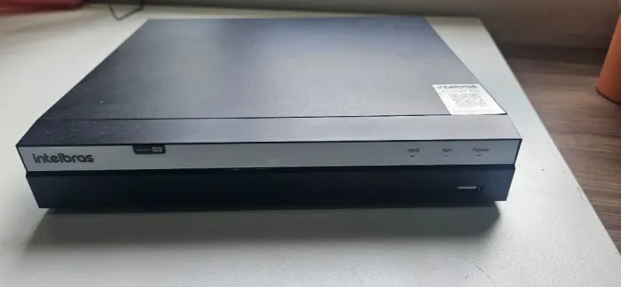 Gravador de vídeo digital (DVR) Intelbras MHDX 3116 16 canais Full HD + 3 câmeras