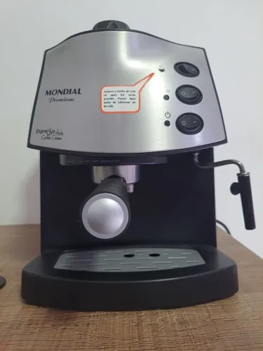 Cafeteira Espresso Mondial Coffee Cream (110V/127)