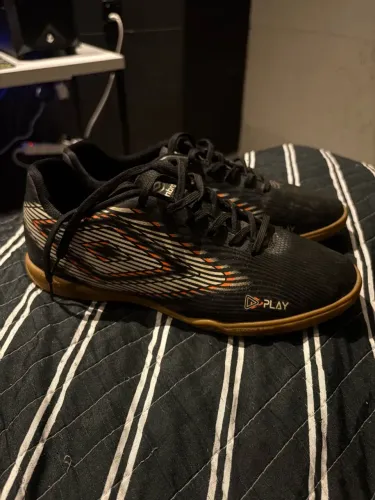 Chuteira umbro