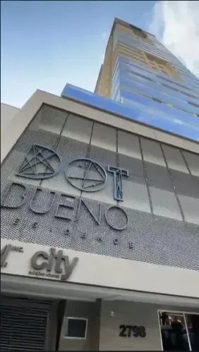 DOT Residencial 2 Suites SEMI MOBILIADO Apartamento com 2 Quarto(s) e 3 banheiro(s) à Vend
