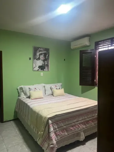 Térrea para venda possui 250 metros quadrados com 5 quartos em Parquelândia - Fortaleza -