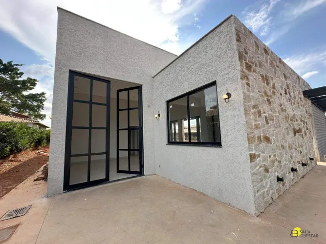 Casa à Venda no Condomínio Fazenda Mirante Igarapé/MG