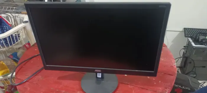 Monitor AOC 18,5 Ótimo Estado
