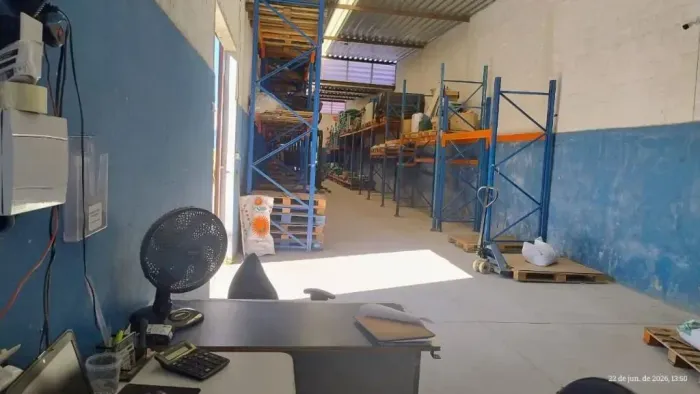 GALPÃO INDUSTRIAL À VENDA | 1.100m² DE TERRENO | R$ 890.000,00