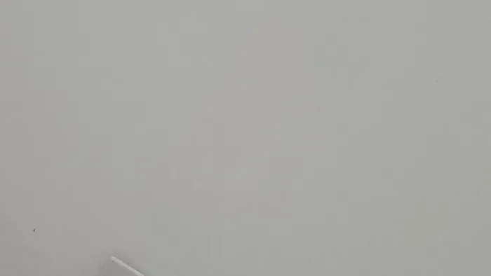 Quarto sem mobília
