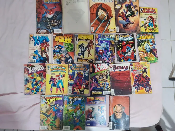 Coleção De HQS GIBIS com 21 (editora MARVEL/DC)