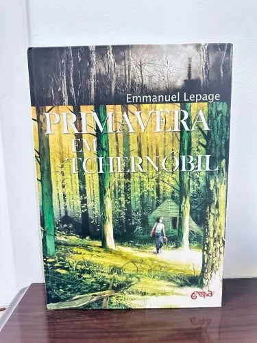 Livro Primavera em Tchernobil