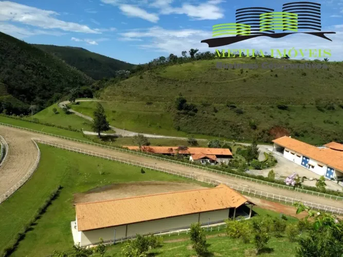 FAZENDA RURAL em TERESÓPOLIS - RJ, ARAS