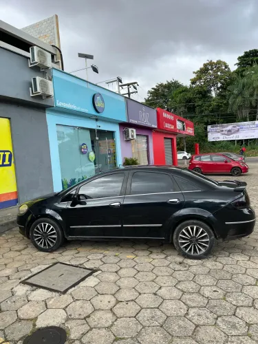 Fiat Linea Absolute 1.9/1.8 Flex Dualogic 4P 2011